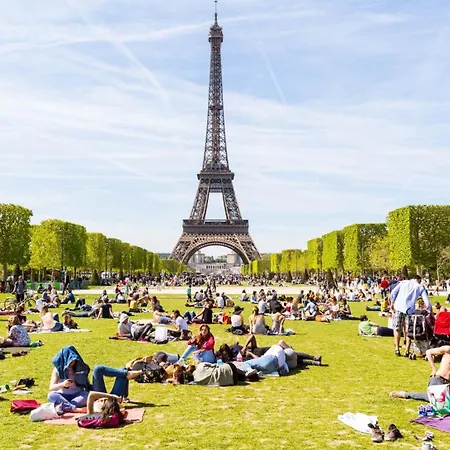 Privée Proche Accord Arena Et Avec Metro 20 Min De La Tour Eiffel * Parigi